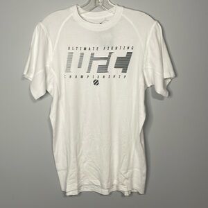 UFC White T-shirt Size Small NEW